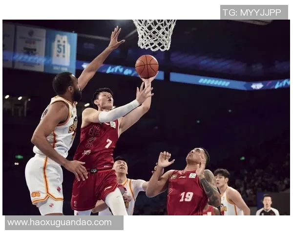 武汉篮球队状态变革引发热议球迷期待新赛季的精彩表现与突破